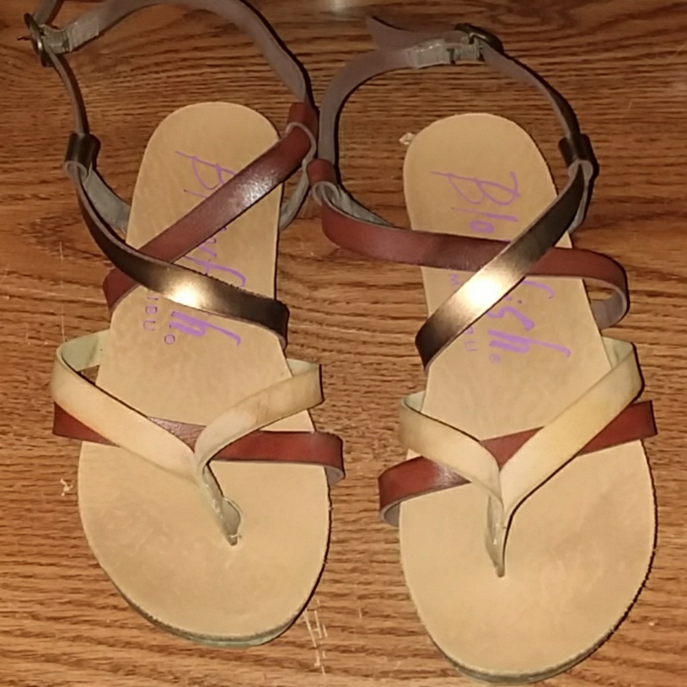 Metallic multi color sandals
